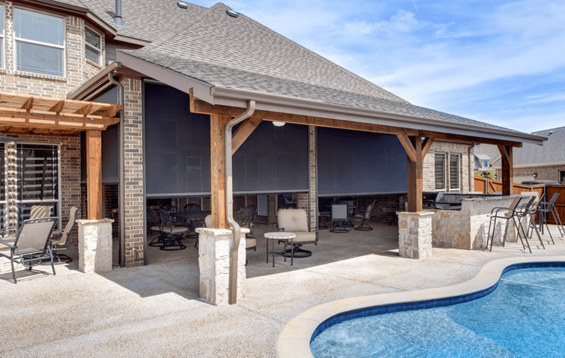 Luxury Custom Outdoor Motion Screens for Homes Near Grapevine, Texas (TX) for Patio Shade and Protection